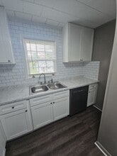104 Greenlawn Dr, Unit 4 in Sparta, TN - Building Photo - Building Photo