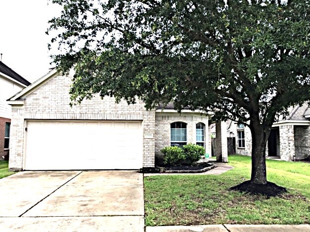 property at 15515 Elm Leaf Pl