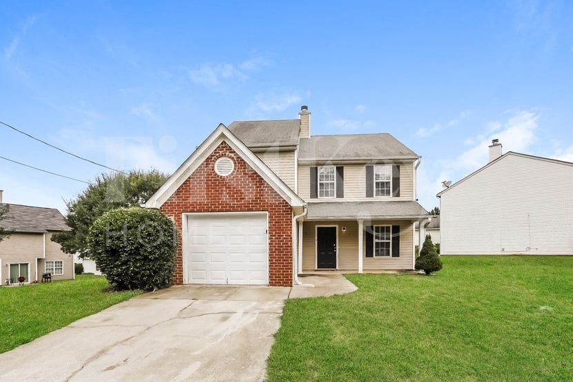 4815 Bob White Run in Stonecrest, GA - Building Photo