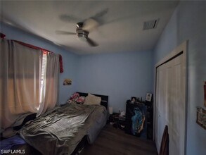 2360 Burton Ave in Ft. Myers, FL - Building Photo - Building Photo