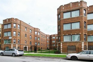 1742-56 E 72nd St in Chicago, IL - Building Photo