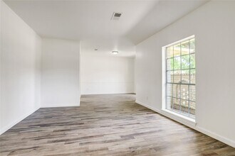 14035 Myrtlea Dr in Houston, TX - Building Photo - Building Photo