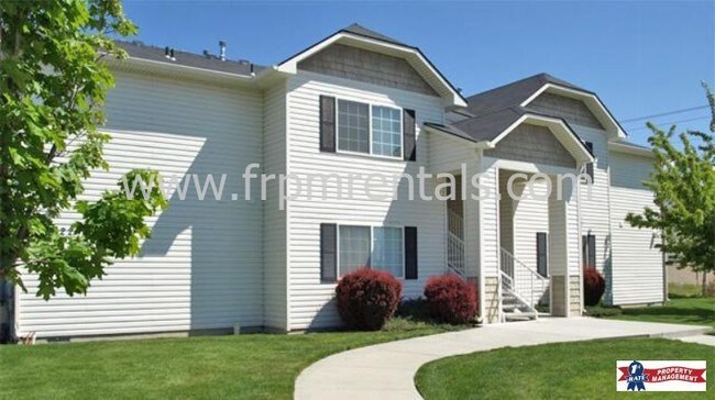 6222 W Corsair Ln-Unit -202 in Boise, ID - Foto de edificio - Building Photo