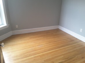 3213 W Warren Blvd-Unit -3rd in Chicago, IL - Building Photo - Building Photo