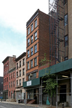 433 Washington St in New York, NY - Building Photo - Building Photo