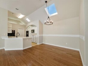 3722 Prague Mews in Dallas, TX - Building Photo - Building Photo