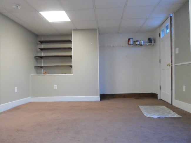 130 Park St, Unit 2 in North Reading, MA - Foto de edificio - Building Photo