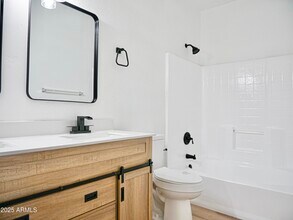 1187 E Cowboy Cove Trail in San Tan Valley, AZ - Building Photo - Building Photo