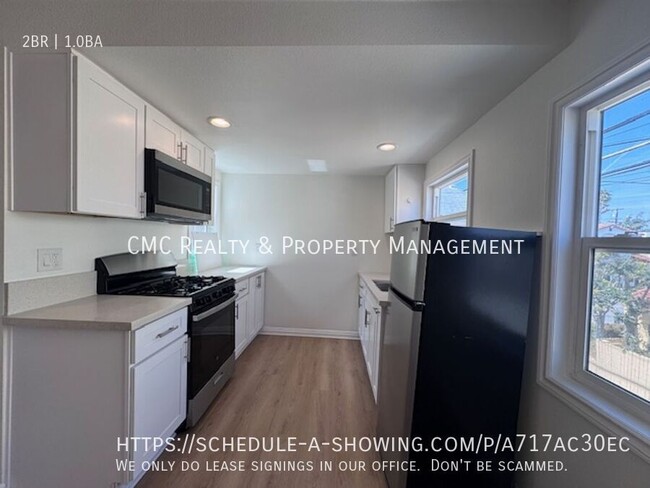 5255 E Ocean Blvd