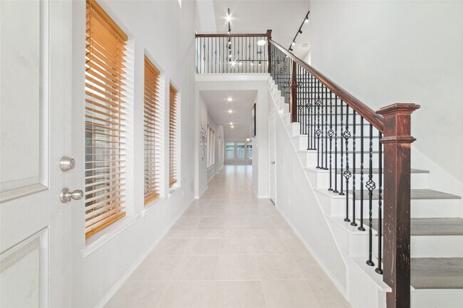 5031 Aspen Orch Dr in Houston, TX - Building Photo - Building Photo