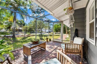 565 S Pelican Dr in Sarasota, FL - Building Photo - Building Photo