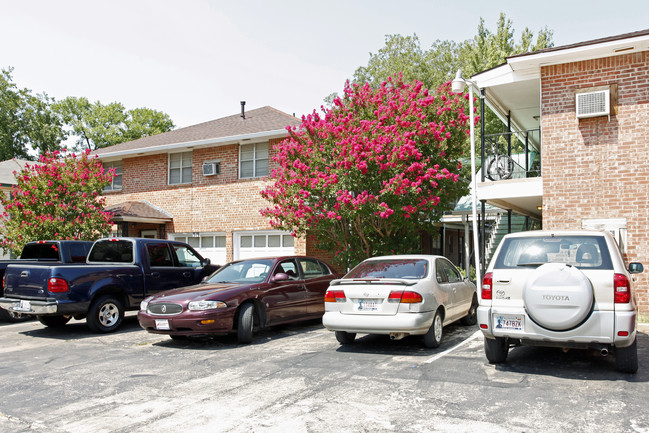 319 E Edwards St in Edmond, OK - Building Photo - Building Photo