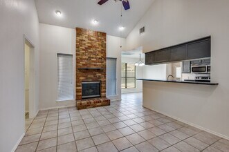 6913 Sierra Dr in Fort Worth, TX - Building Photo - Building Photo