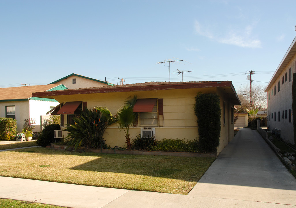 5924 Golden West Ave in Temple City, CA - Building Photo