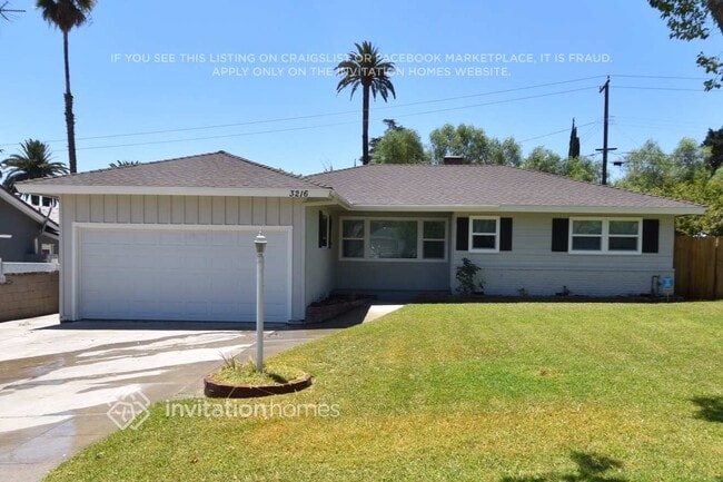 property at 3216 Knoll Way