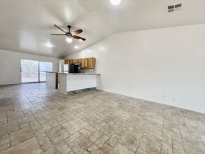 2501 Calico St in Las Vegas, NV - Building Photo - Building Photo