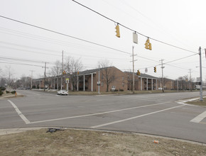 Karl Ferris Apartments in Columbus, OH - Building Photo - Building Photo