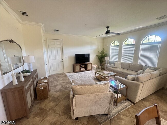 11907 Nalda St in Ft. Myers, FL - Building Photo - Building Photo