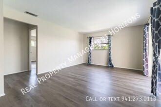 400 Base Ave E in Venice, FL - Building Photo - Building Photo