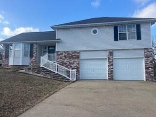 property at 1402 Sunshine Dr