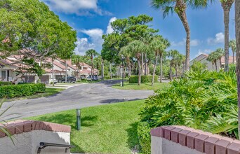 205 Sea Oats Dr in Juno Beach, FL - Building Photo - Building Photo