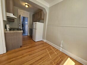 4749 N Monticello Ave in Chicago, IL - Building Photo - Building Photo