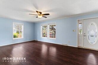 448 Upper Grassy Branch Rd in Asheville, NC - Building Photo - Building Photo