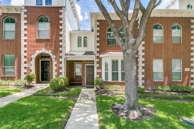 property at 309 Legends Dr