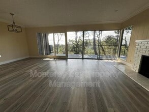 31 Del Mesa Carmel in Carmel, CA - Building Photo - Building Photo