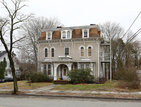 57 Broad St in Norwich, CT - Building Photo - Building Photo