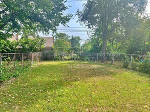 17322 Greenfield Rd in Detroit, MI - Building Photo - Building Photo