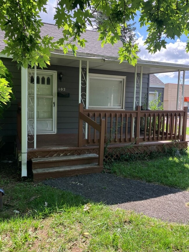 102 Westlind Rd in Syracuse, NY - Building Photo - Building Photo