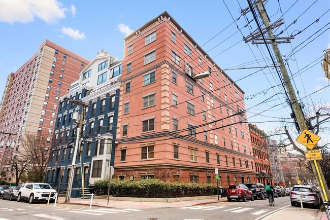 property at 84 Bloomfield St