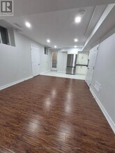 4554 Willow Creek Dr in Mississauga, ON - Building Photo - Building Photo