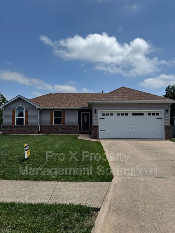 property at 1150 S Mahogany Rd