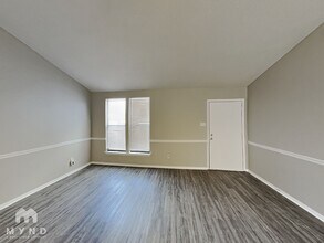 5685 Burnette Cove in Memphis, TN - Building Photo - Building Photo