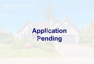 605 Silver Medal Dr in Moore, OK - Building Photo