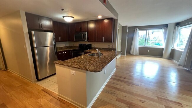 12-12 Museum Way in Cambridge, MA - Building Photo - Building Photo