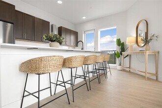 7532 E Grand Ave in Dallas, TX - Building Photo - Building Photo