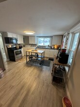 150 E North St in Springboro, OH - Building Photo - Building Photo