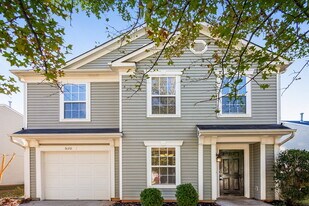 5120 Vanhoy Ln in Charlotte, NC - Building Photo