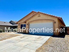 10471 Claudia St in Adelanto, CA - Building Photo - Building Photo