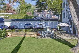 900 Halstead Ave in Mamaroneck, NY - Building Photo - Building Photo