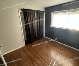 2452 Pierce St in Gary, IN - Foto de edificio - Building Photo