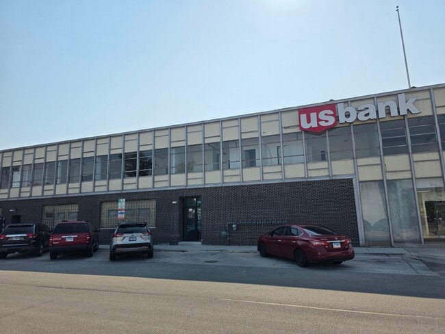 property at 2202 Lombard Ave