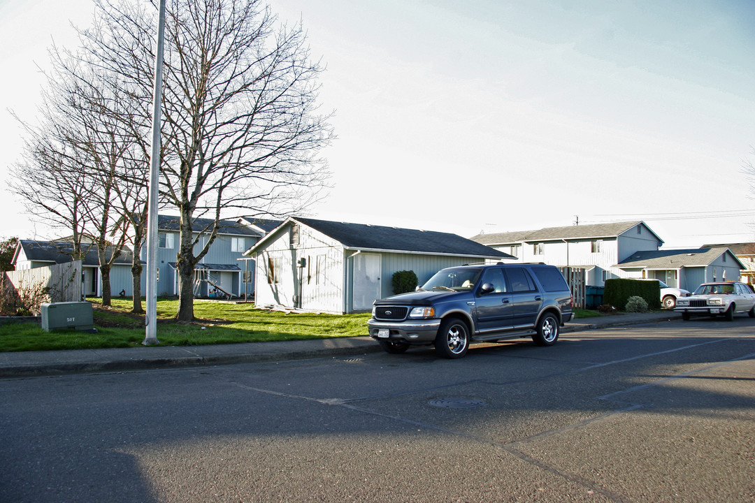 Battle Ground Place in Battle Ground, WA - Building Photo