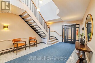 11-111 Durham Private in Ottawa, ON - Building Photo - Building Photo
