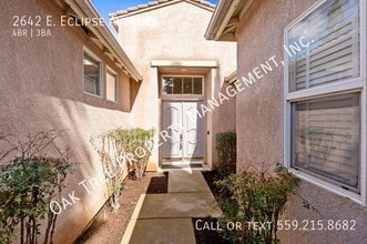 2642 E Eclipse Ave in Fresno, CA - Building Photo - Building Photo