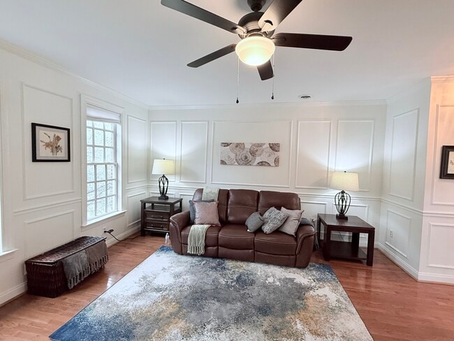 324 Long Pointe Ln in Columbia, SC - Building Photo - Building Photo