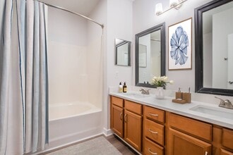 Bellingham Park in Wilmington, NC - Building Photo - Building Photo